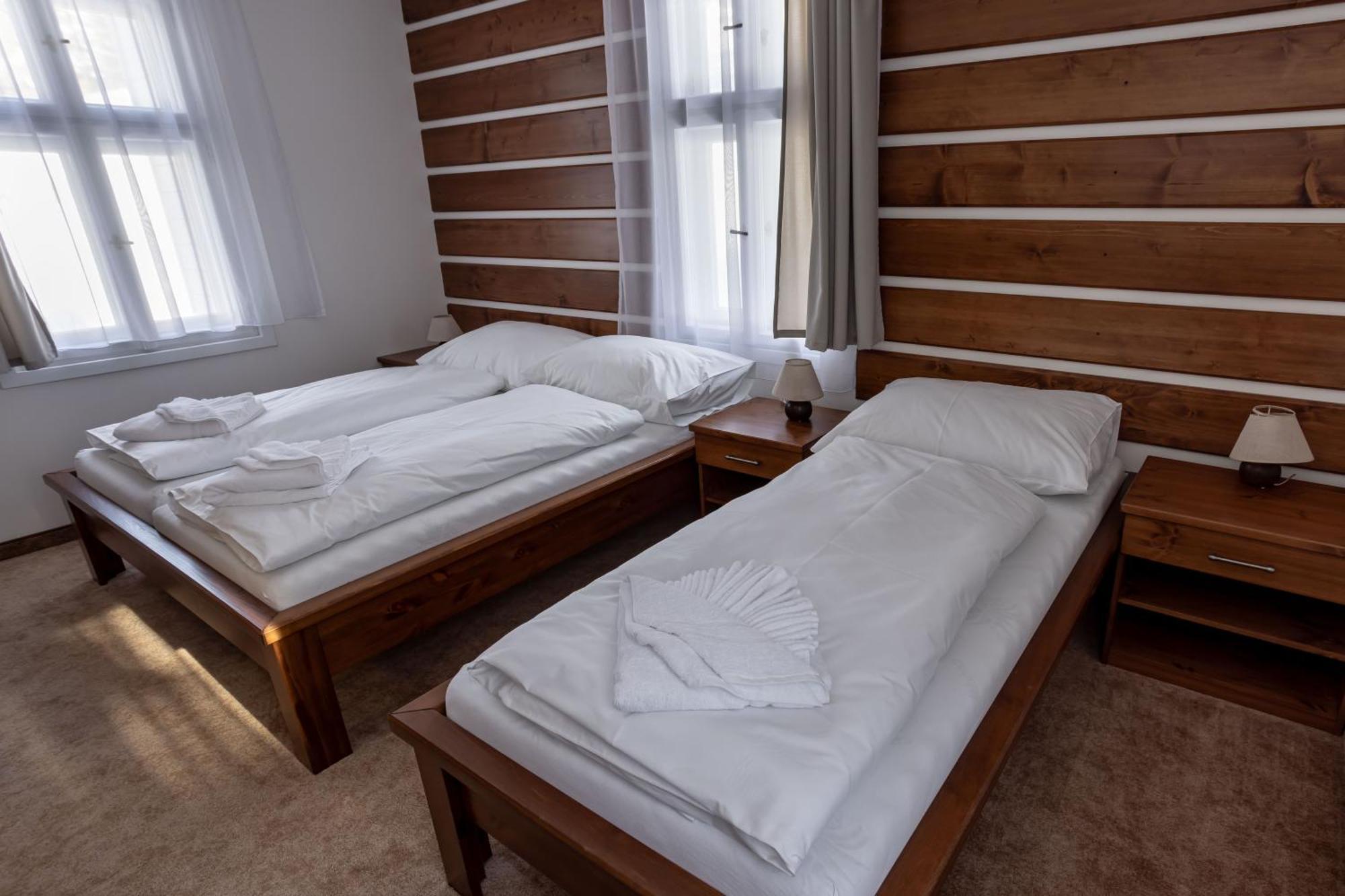 Hotel Slavie Spindleruv Mlyn Exterior foto