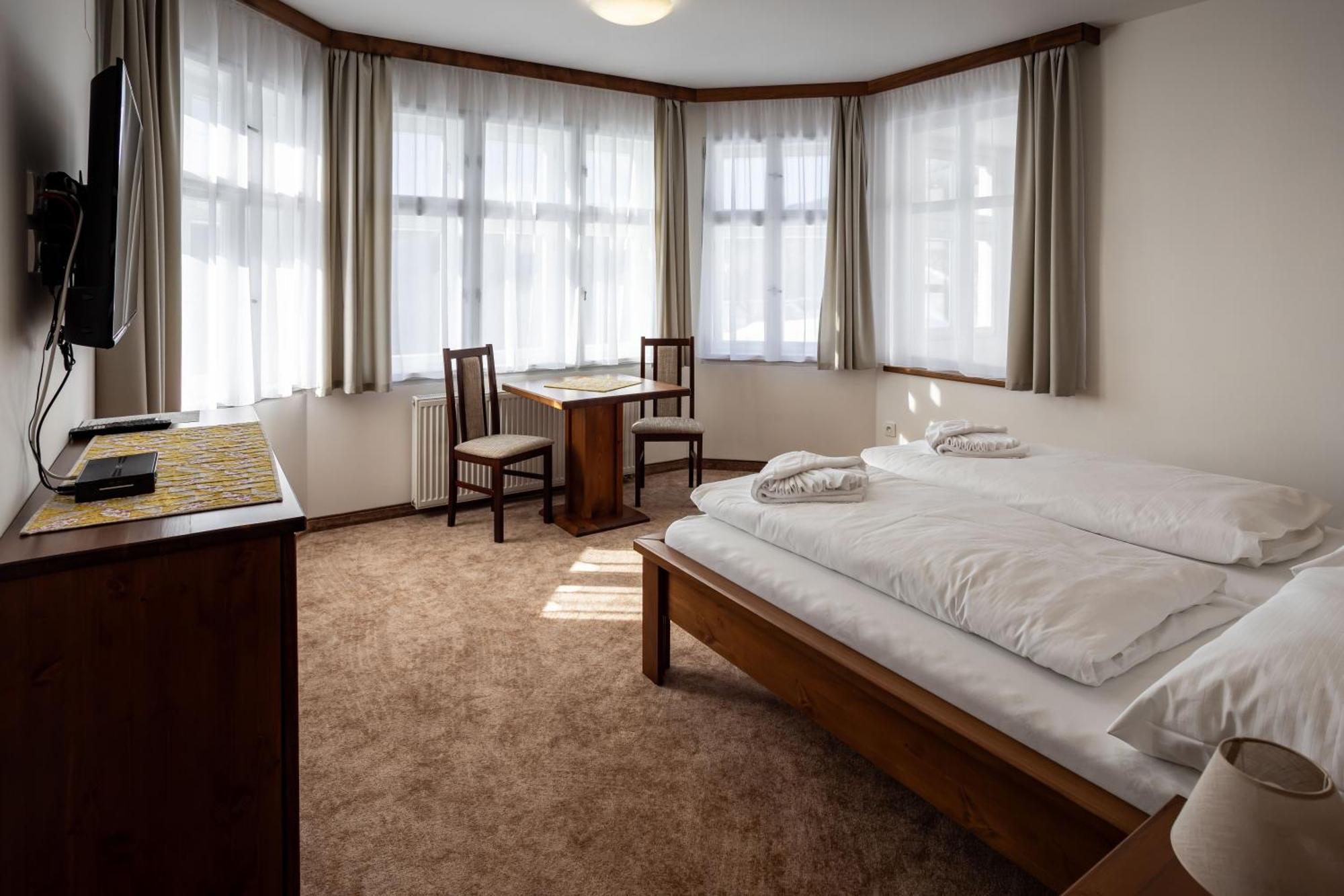 Hotel Slavie Spindleruv Mlyn Exterior foto