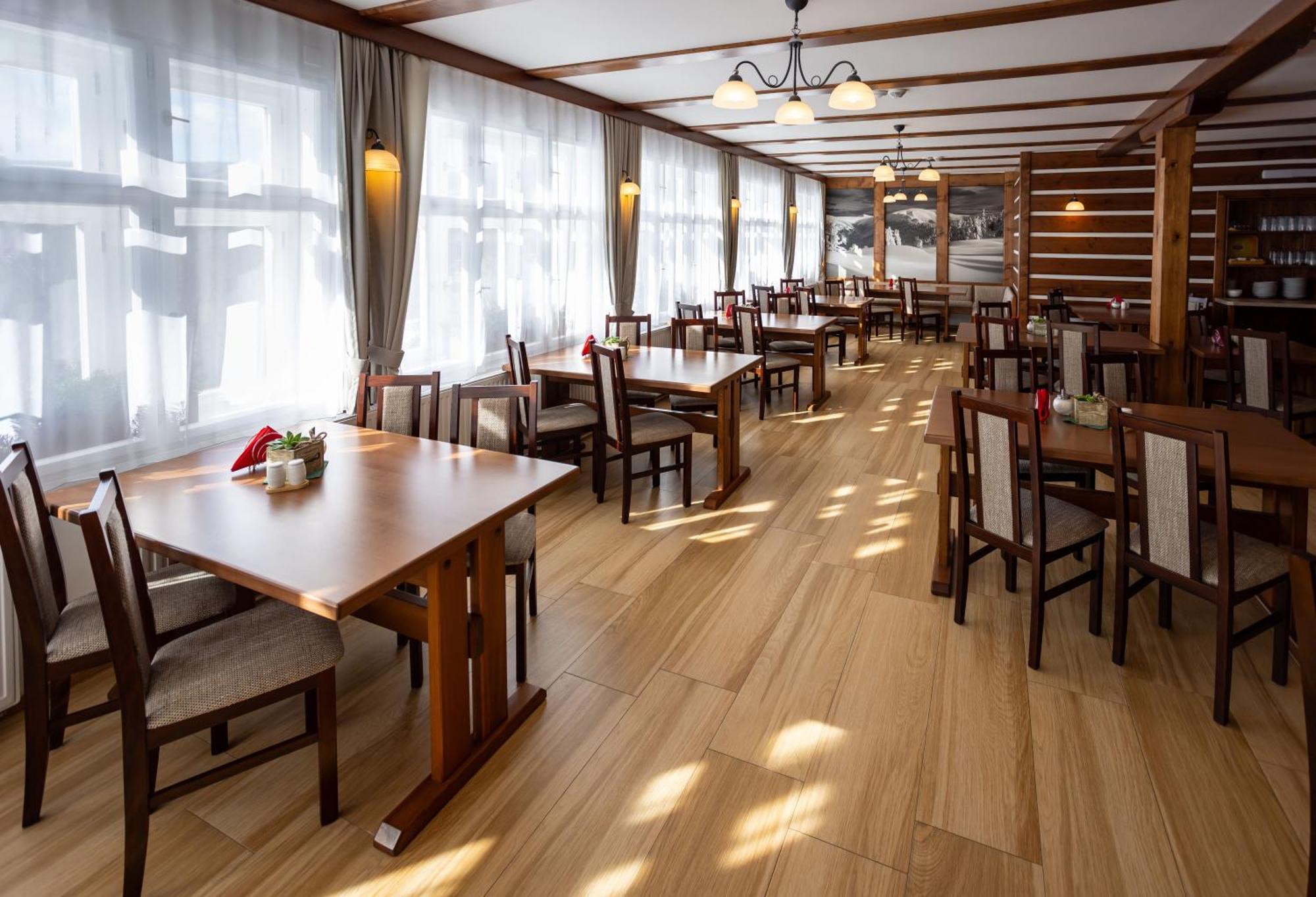 Hotel Slavie Spindleruv Mlyn Exterior foto