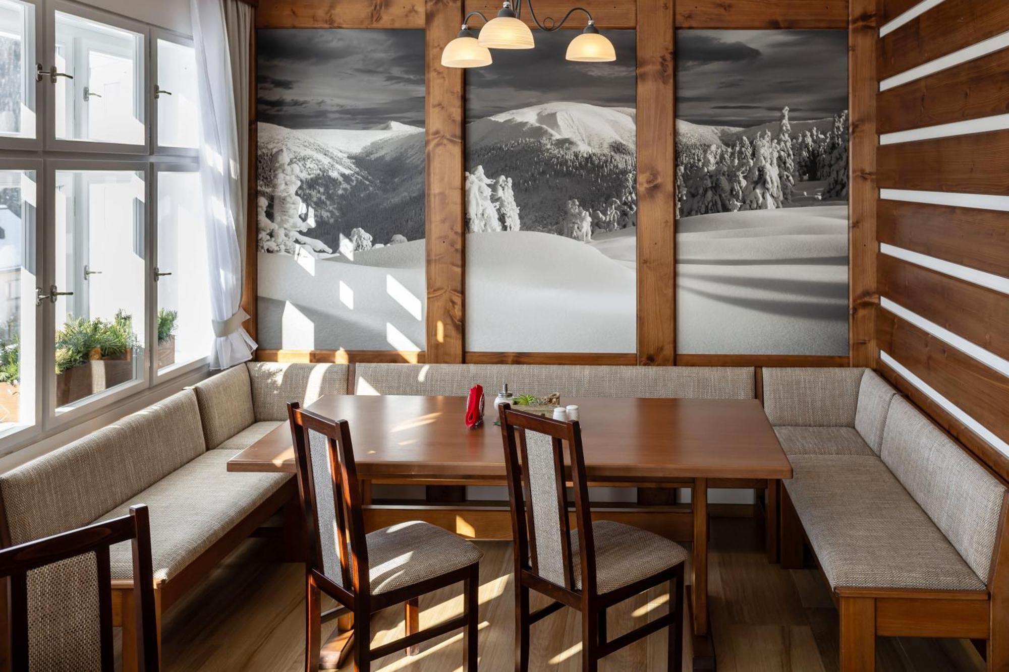 Hotel Slavie Spindleruv Mlyn Exterior foto